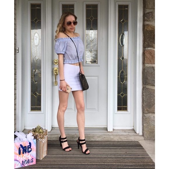 Ardene off shoulder crop top - Picture 4 of 4